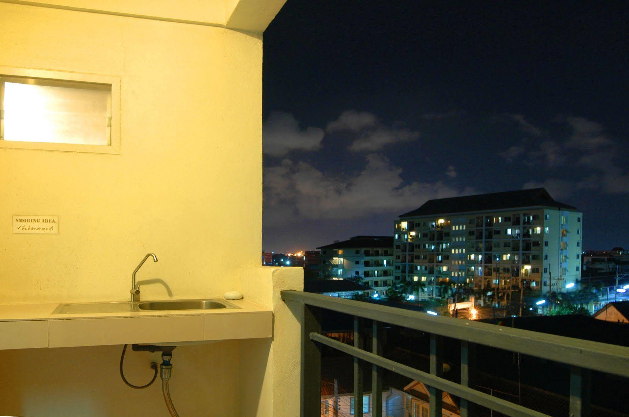 Grand Marina Residence Hotel Ban Laem Chabang Eksteriør billede